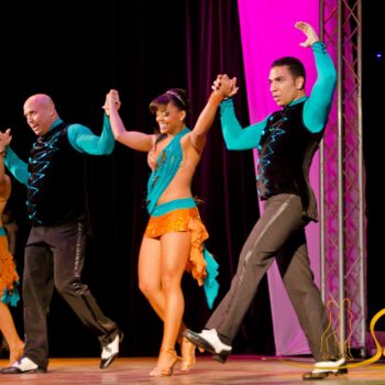 1071552_634282553270492_588927346_o