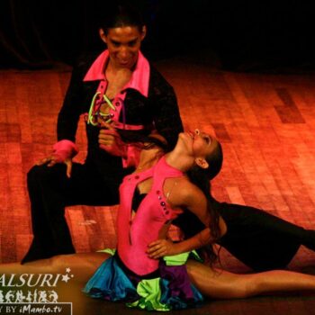 31307_126459844052768_1256328_n